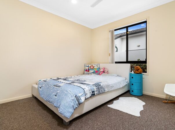 61A/64 Gilston Road, Nerang, QLD 4211 AU