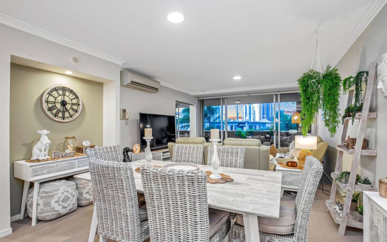 14/53 Darrambal Street, Surfers Paradise, QLD 4217 AU