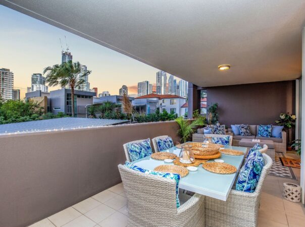 14/53 Darrambal Street, Surfers Paradise, QLD 4217 AU