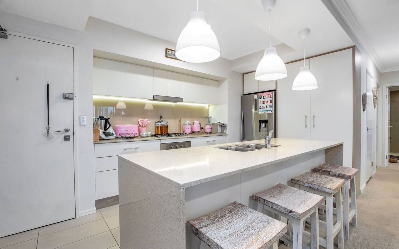14/53 Darrambal Street, Surfers Paradise, QLD 4217 AU