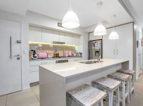 14/53 Darrambal Street, Surfers Paradise, QLD 4217 AU