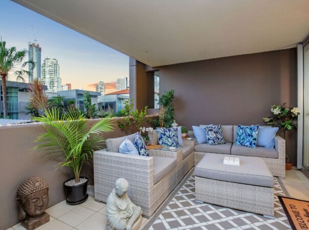 14/53 Darrambal Street, Surfers Paradise, QLD 4217 AU