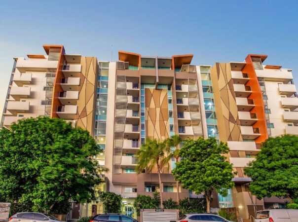 14/53 Darrambal Street, Surfers Paradise, QLD 4217 AU