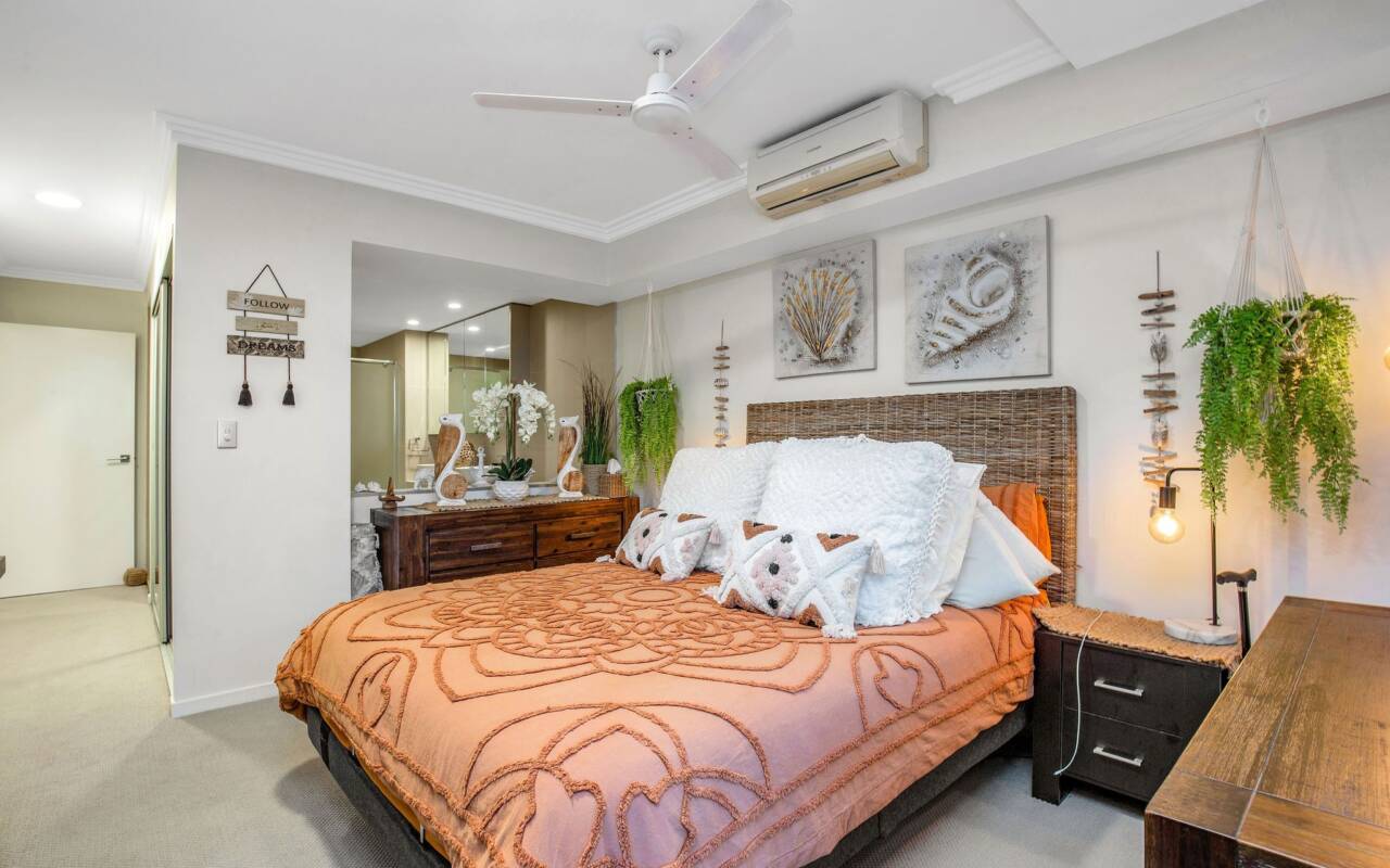 14/53 Darrambal Street, Surfers Paradise, QLD 4217 AU