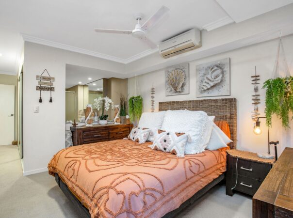 14/53 Darrambal Street, Surfers Paradise, QLD 4217 AU