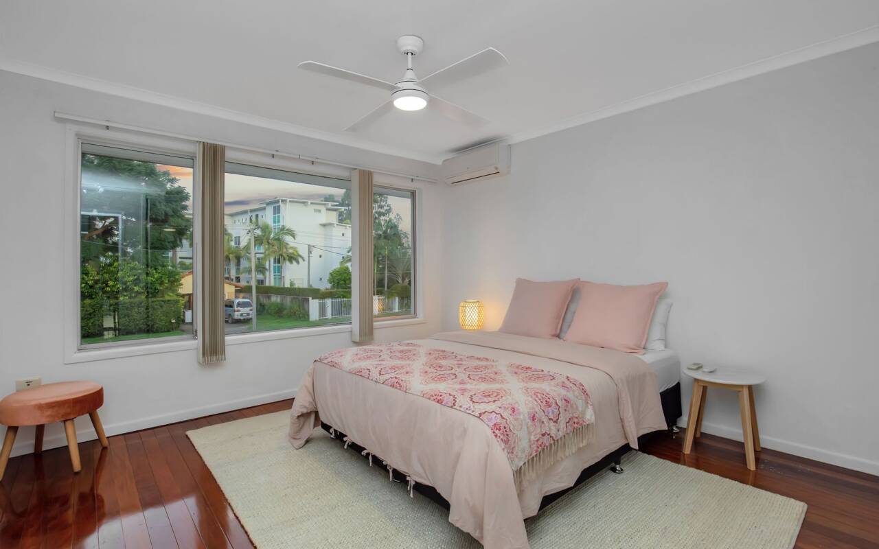 175 Stanhill Drive, Surfers Paradise, QLD 4217 AU