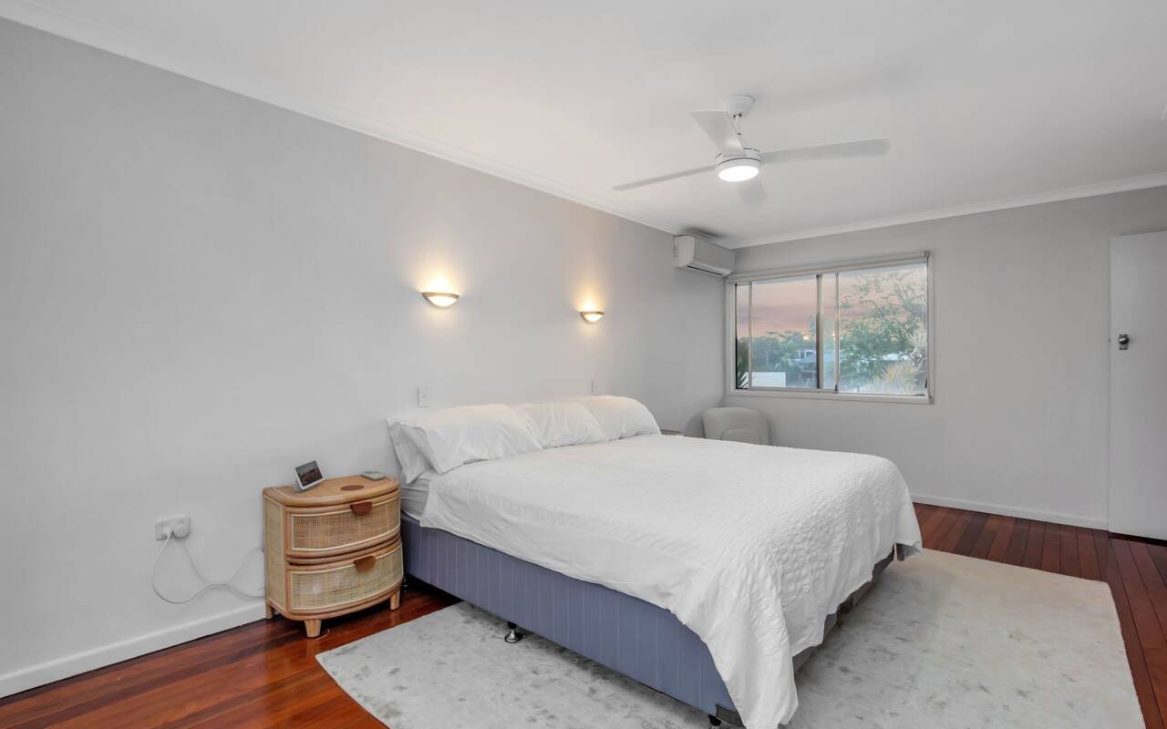 175 Stanhill Drive, Surfers Paradise, QLD 4217 AU