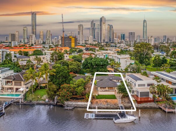175 Stanhill Drive, Surfers Paradise, QLD 4217 AU