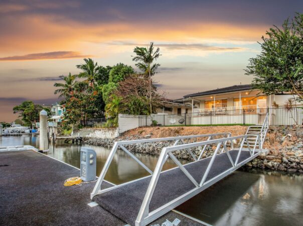 175 Stanhill Drive, Surfers Paradise, QLD 4217 AU