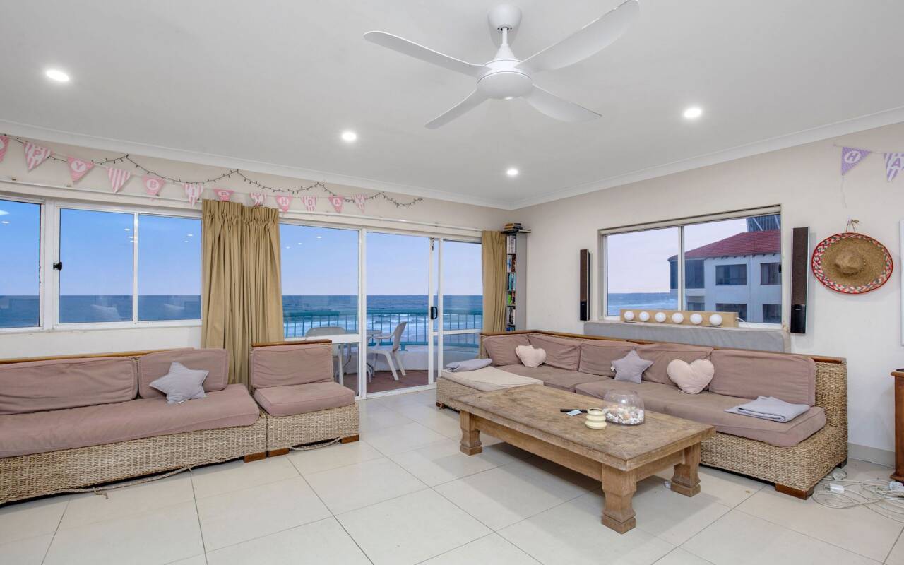 9/26 Old Burleigh Road, Surfers Paradise, QLD 4217 AU