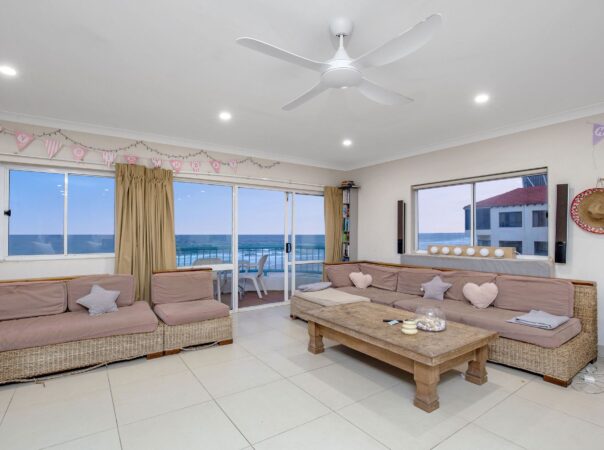 9/26 Old Burleigh Road, Surfers Paradise, QLD 4217 AU