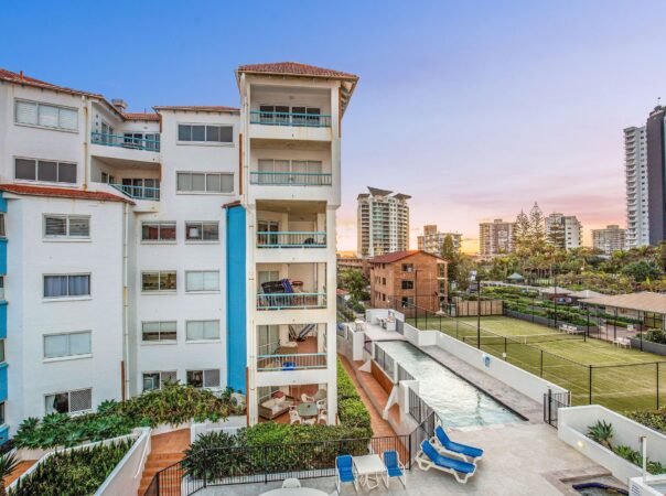 9/26 Old Burleigh Road, Surfers Paradise, QLD 4217 AU