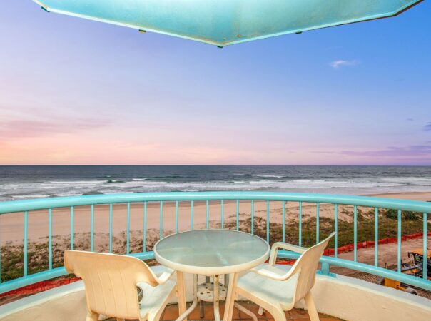 9/26 Old Burleigh Road, Surfers Paradise, QLD 4217 AU