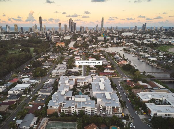 4211/1 - 7 Waterford Court, Bundall, QLD 4217 AU