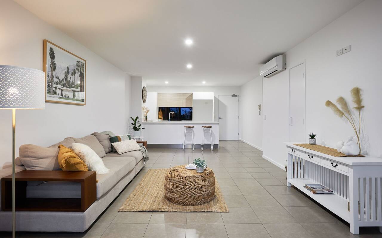 4211/1 - 7 Waterford Court, Bundall, QLD 4217 AU