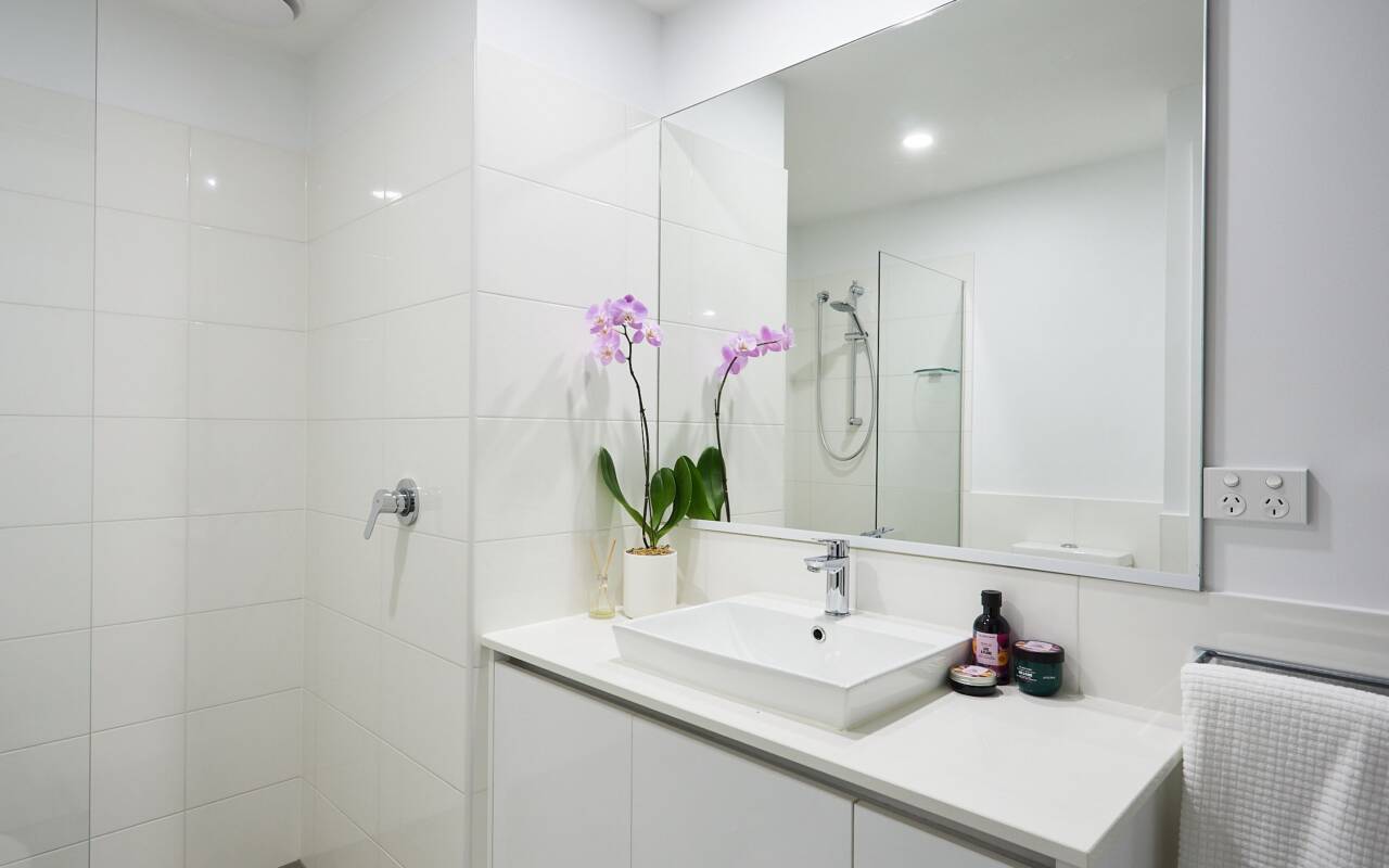 4211/1 - 7 Waterford Court, Bundall, QLD 4217 AU
