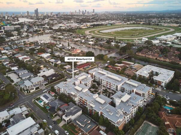 4211/1 - 7 Waterford Court, Bundall, QLD 4217 AU