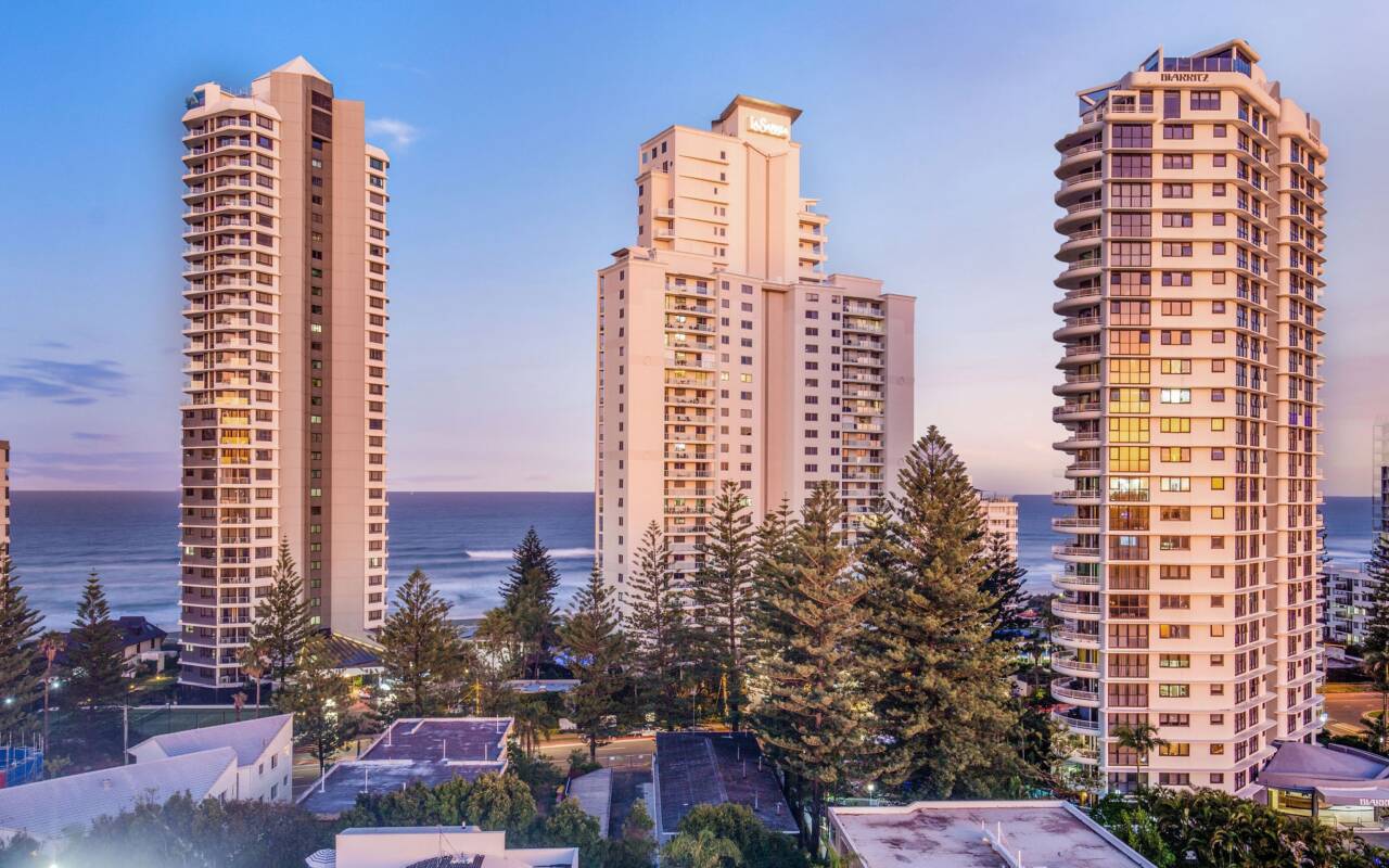 702/9 - 21 Beach Parade, Surfers Paradise, QLD 4217 AU