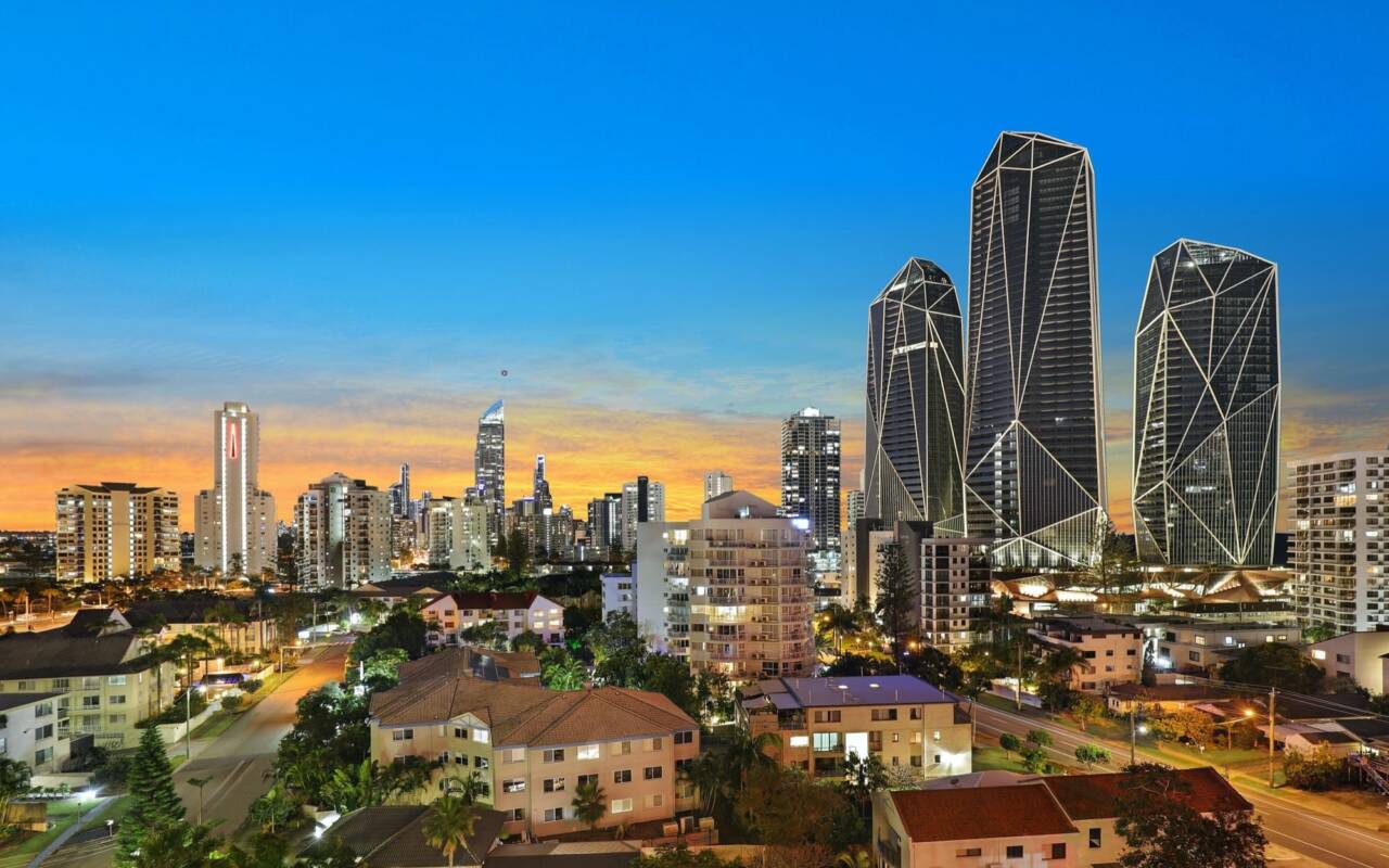 702/9 - 21 Beach Parade, Surfers Paradise, QLD 4217 AU