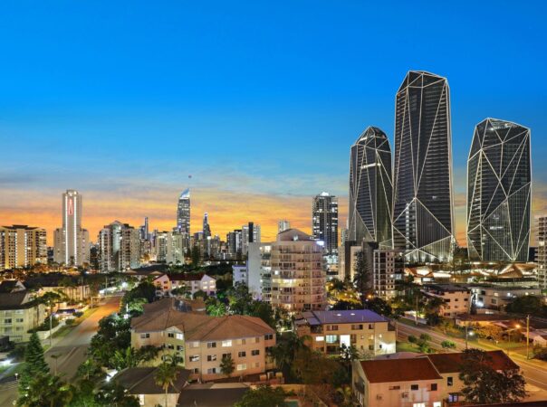 702/9 - 21 Beach Parade, Surfers Paradise, QLD 4217 AU