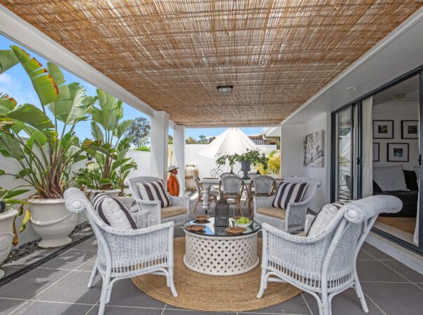 1/12 Rhiannon Drive, Ashmore, Qld 4214 AU