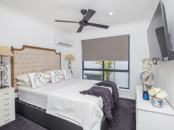 1/12 Rhiannon Drive, Ashmore, Qld 4214 AU