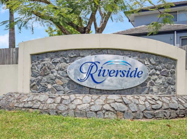 1/12 Rhiannon Drive, Ashmore, Qld 4214 AU
