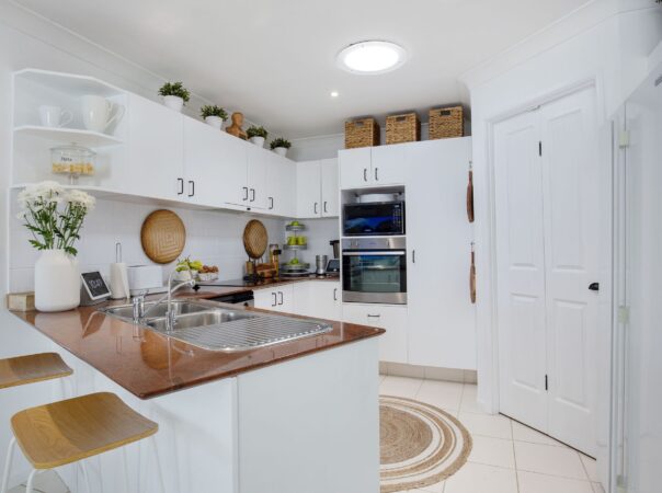 1/12 Rhiannon Drive, Ashmore, Qld 4214 AU
