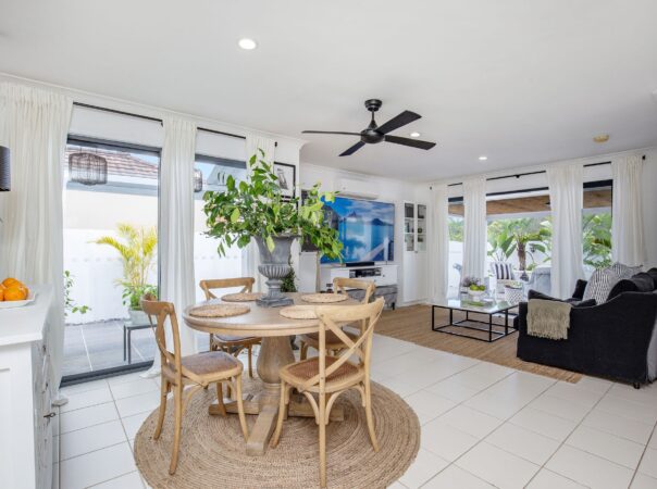 1/12 Rhiannon Drive, Ashmore, Qld 4214 AU