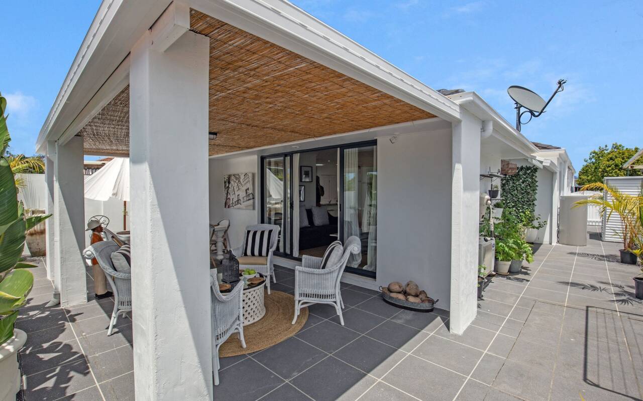 1/12 Rhiannon Drive, Ashmore, Qld 4214 AU