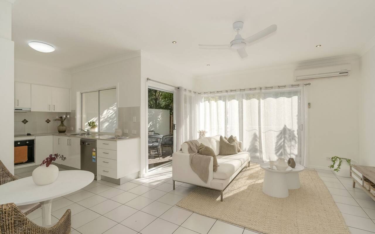 5/127 Pohlman, Southport, QLD 4215 AU