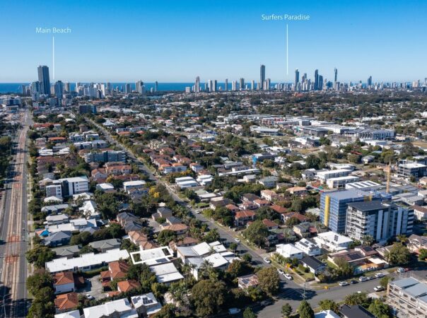 5/127 Pohlman, Southport, QLD 4215 AU