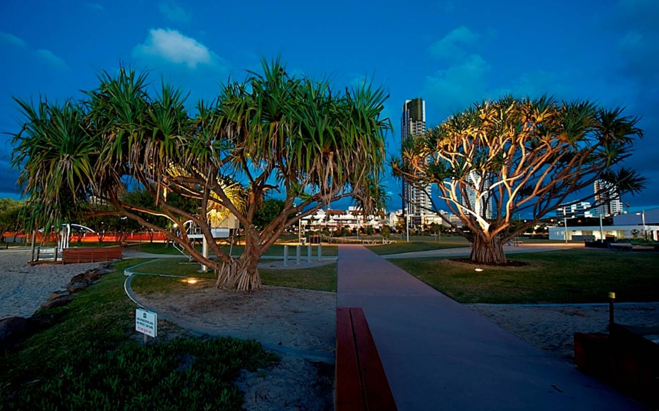 5/127 Pohlman, Southport, QLD 4215 AU