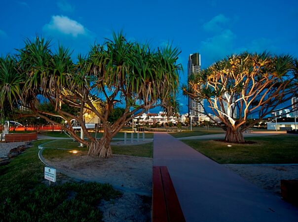 5/127 Pohlman, Southport, QLD 4215 AU