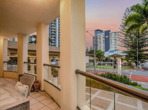 201/2988 - 2994 Surfers Paradise Boulevard, Surfers Paradise, Qld 4217 AU