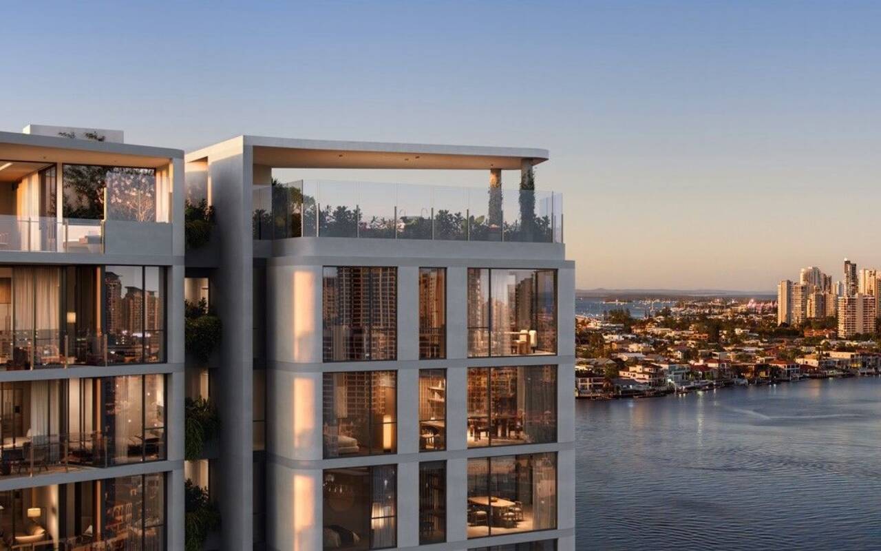 39 Darrambal Street, Surfers Paradise, Qld  AU
