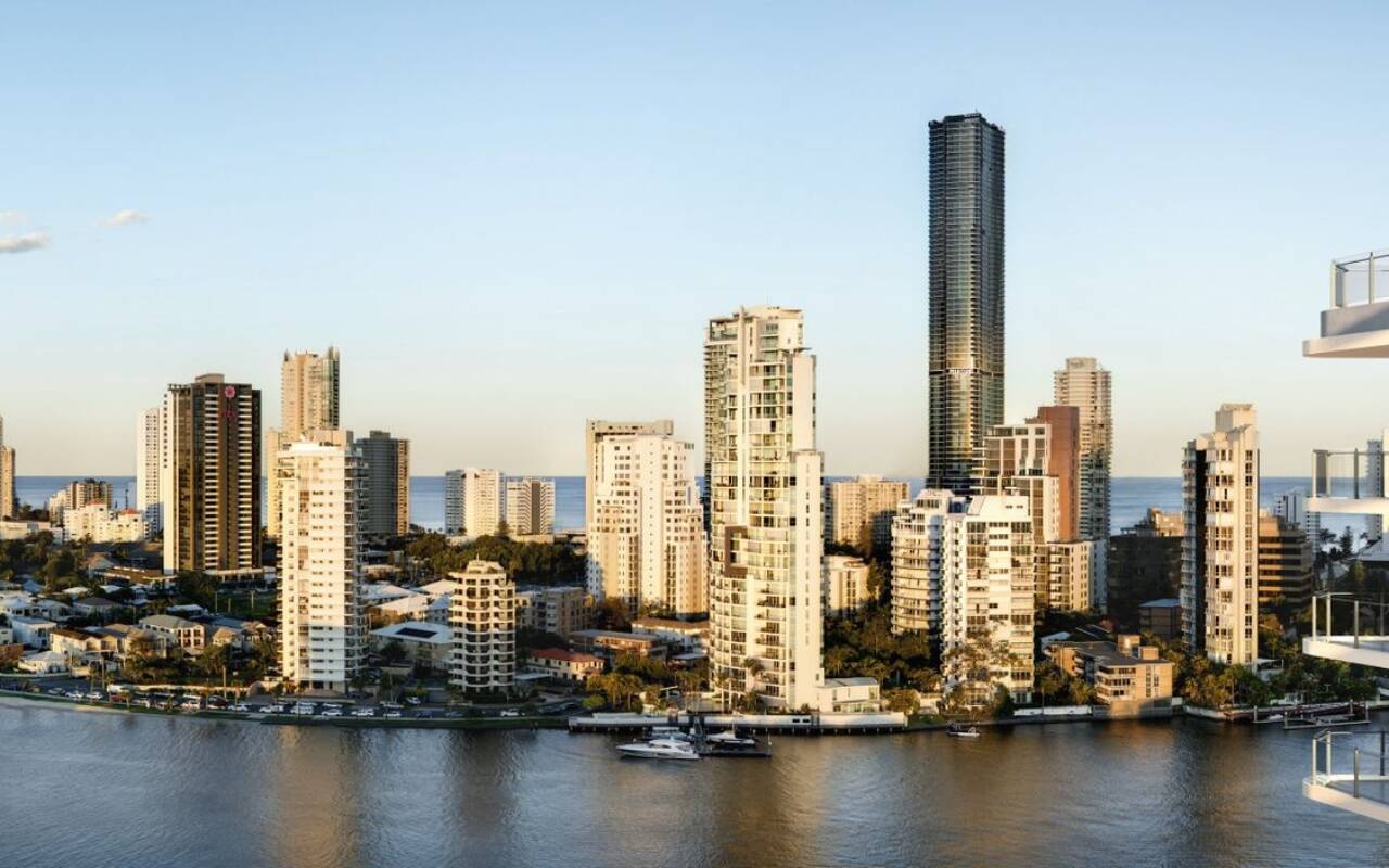 39 Darrambal Street, Surfers Paradise, Qld  AU