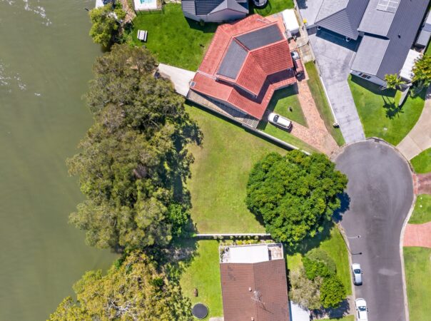 26 Keel Court, Currumbin Waters, QLD 4223 AU
