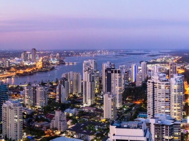 Main Beach, QLD 4217 AU