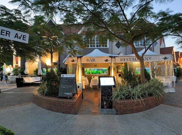 Main Beach, QLD 4217 AU