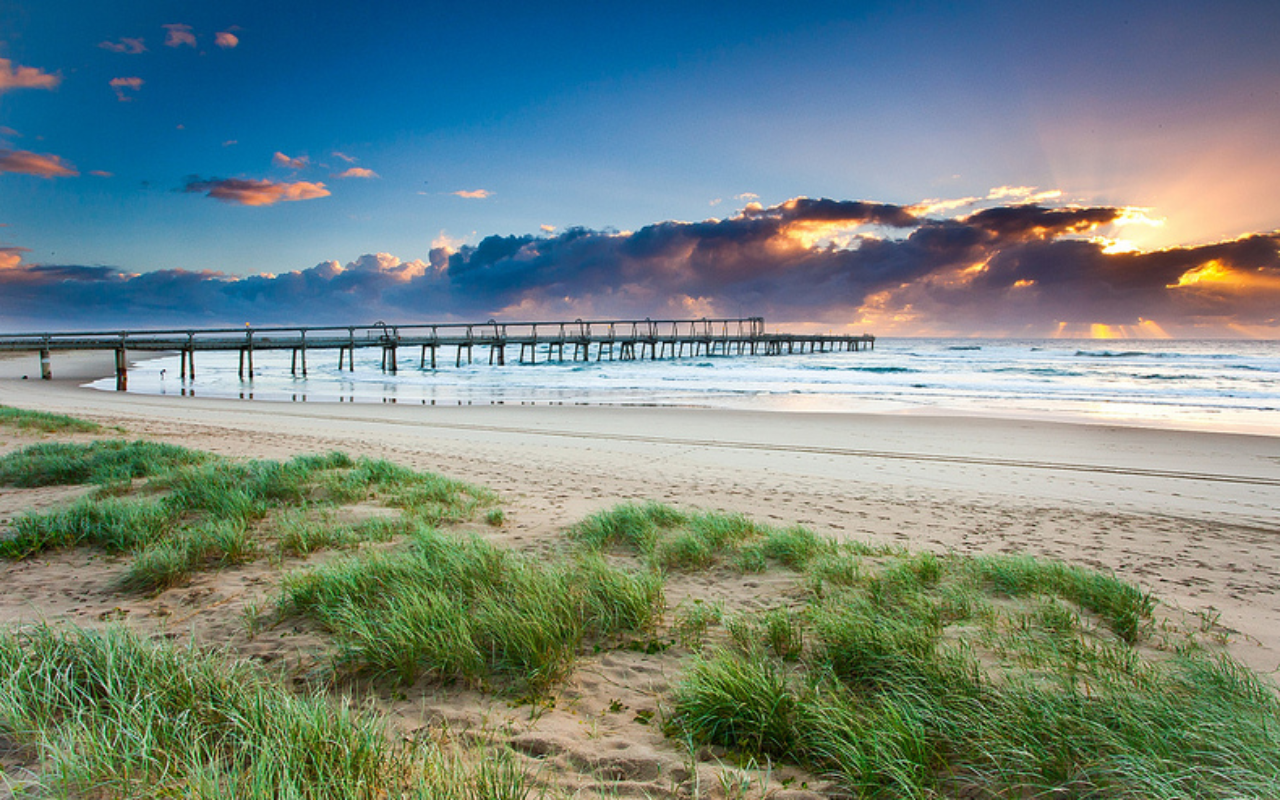 Main Beach, QLD 4217 AU