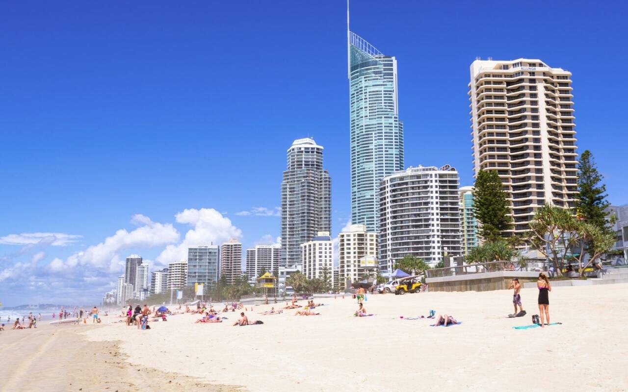 27 Vista Street, Surfers Paradise, QLD 4217 AU