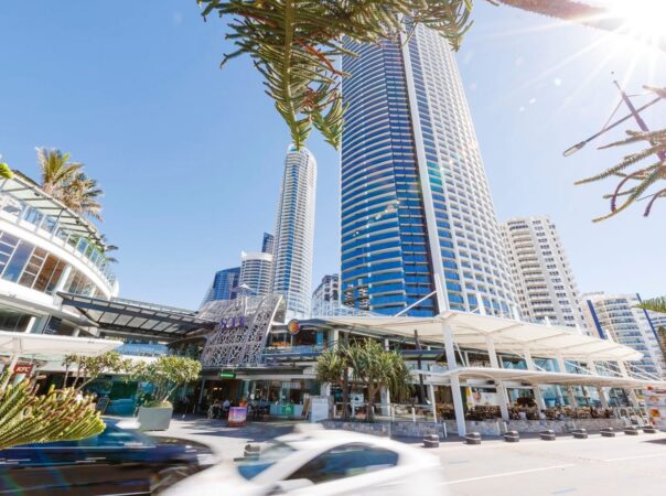 27 Vista Street, Surfers Paradise, QLD 4217 AU