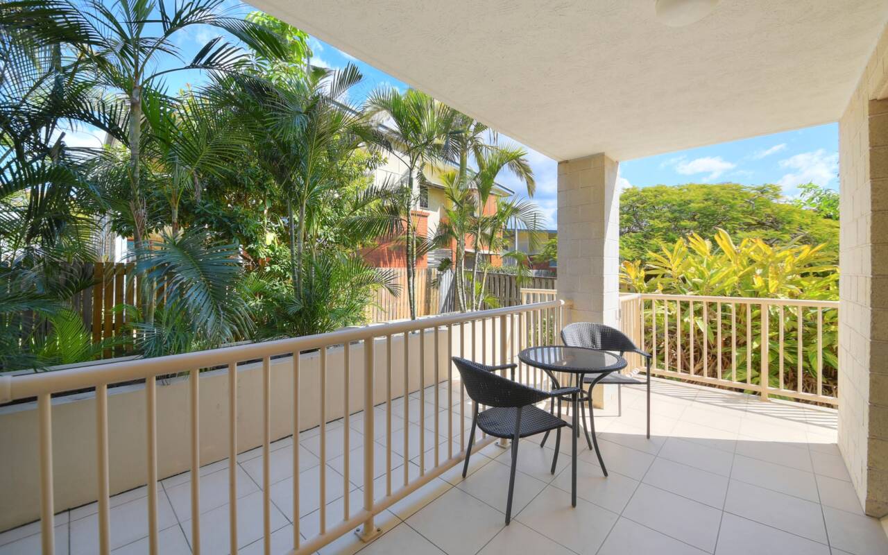 5/4 Sykes Court, Southport, QLD 4215 AU
