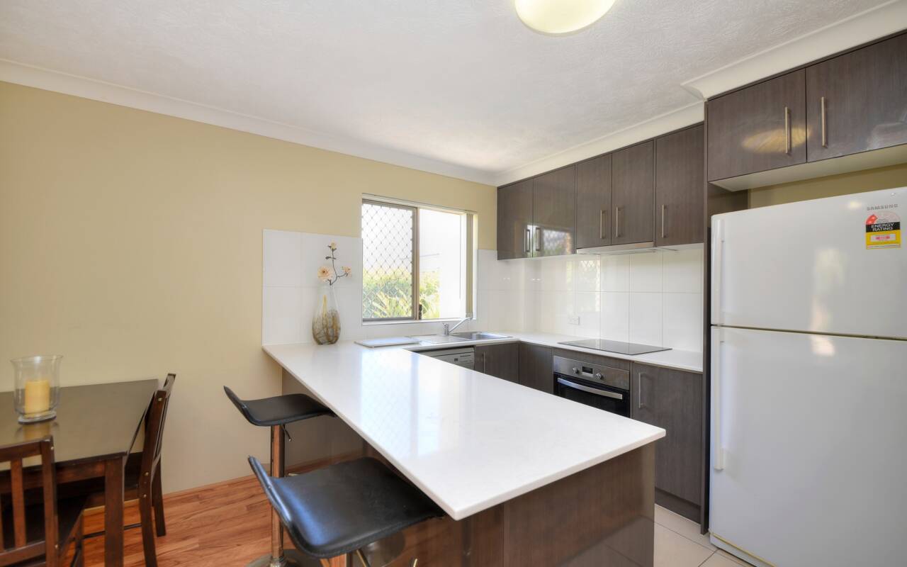 5/4 Sykes Court, Southport, QLD 4215 AU