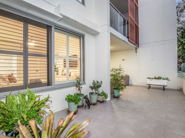 4106/1 - 7 Waterford Court, Bundall, QLD 4217 AU