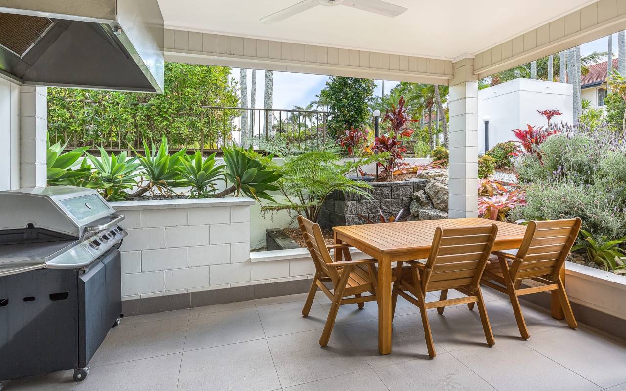 304/21 Peninsular Drive, Surfers Paradise, QLD 4217 AU