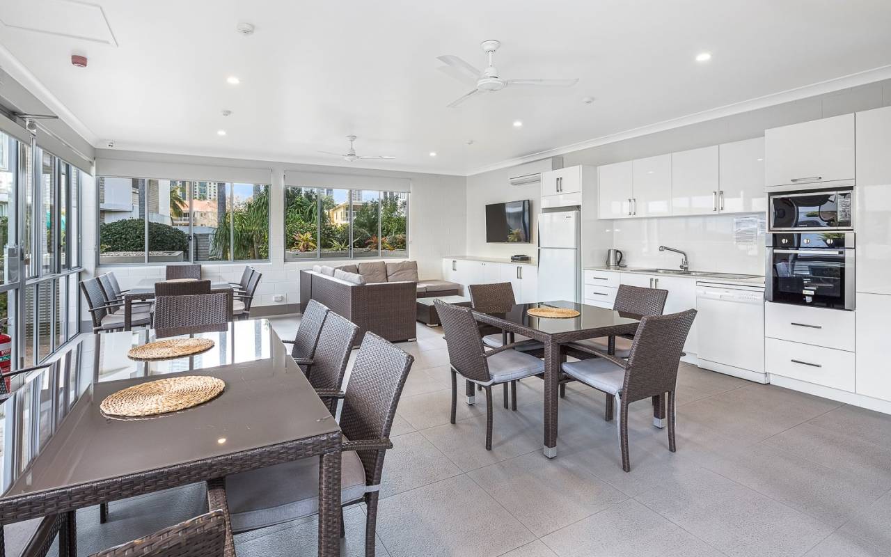 304/21 Peninsular Drive, Surfers Paradise, QLD 4217 AU