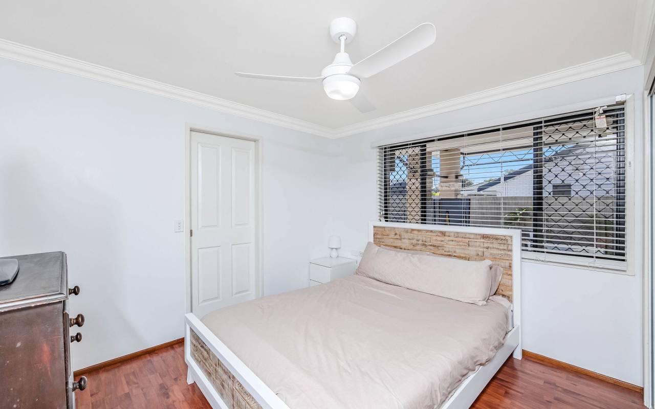 23 Collins Crescent, Benowa, QLD 4217 AUSTRALIA