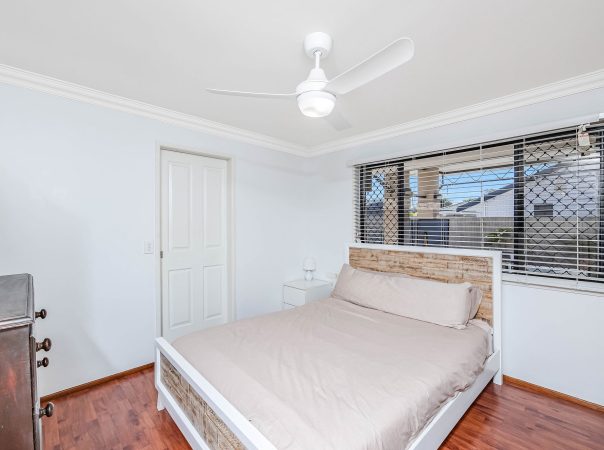 23 Collins Crescent, Benowa, QLD 4217 AUSTRALIA